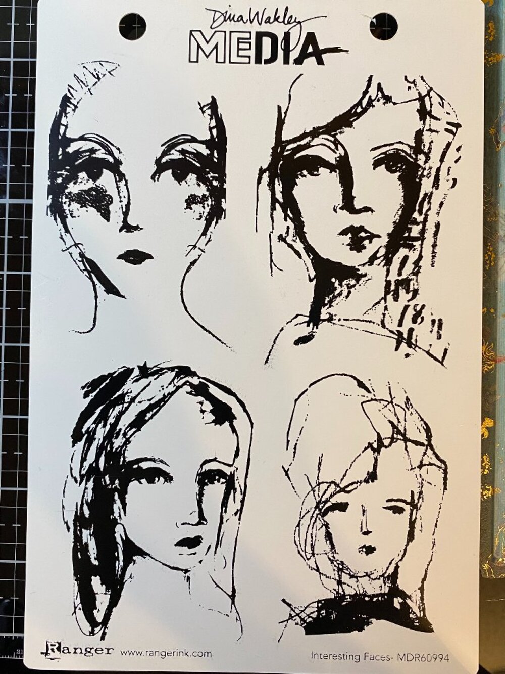 Dina Wakley Media Stamp Set: MDR60994-Interesting Faces
